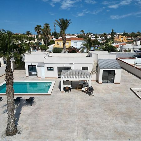 Pink Lagoon Villa Torrevieja Zewnętrze zdjęcie