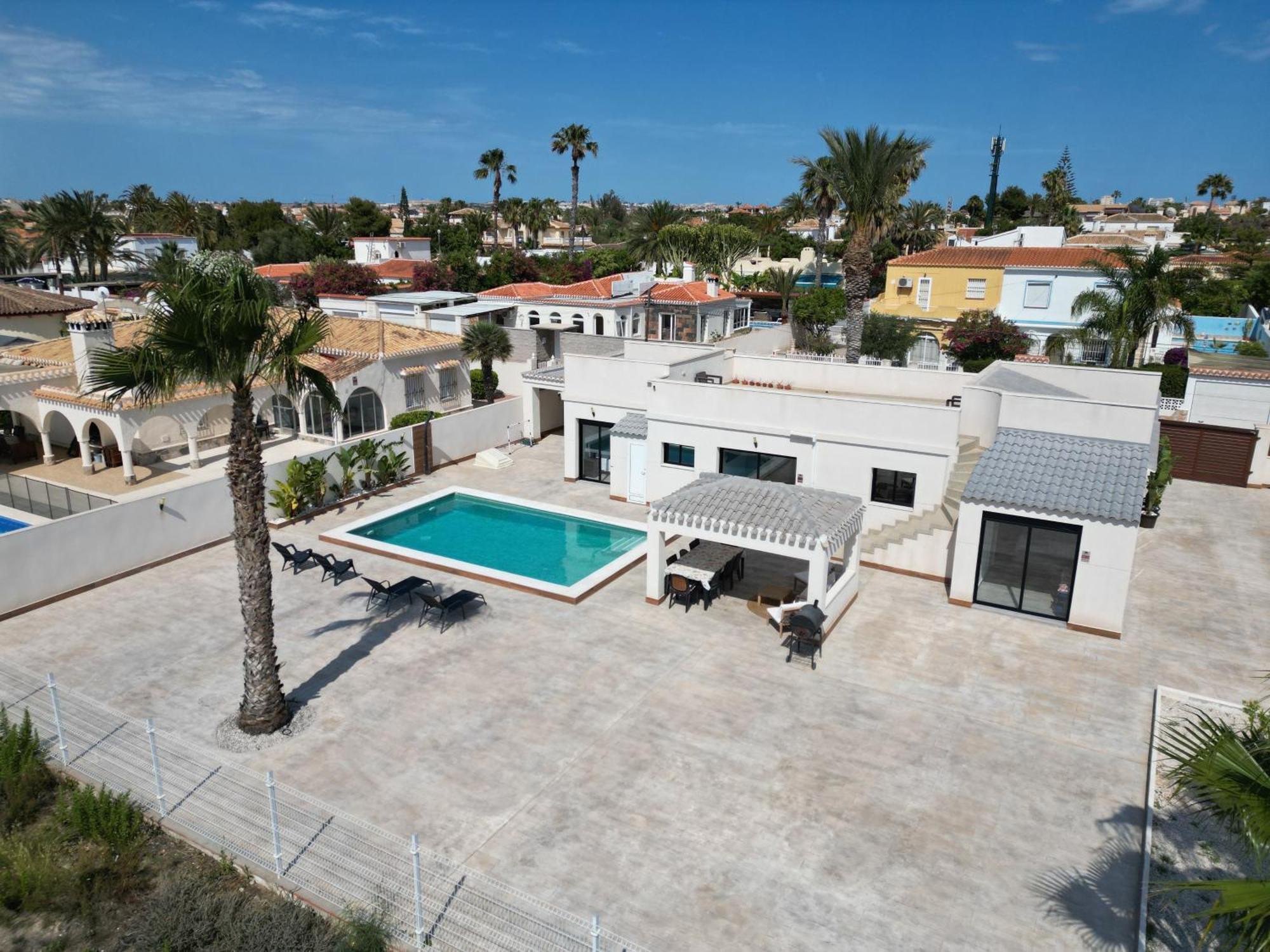 Pink Lagoon Villa Torrevieja Zewnętrze zdjęcie